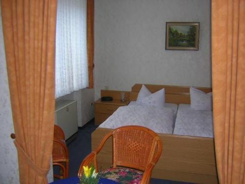 Hotel Zur Winzergenossenschaft Ернст Стая снимка